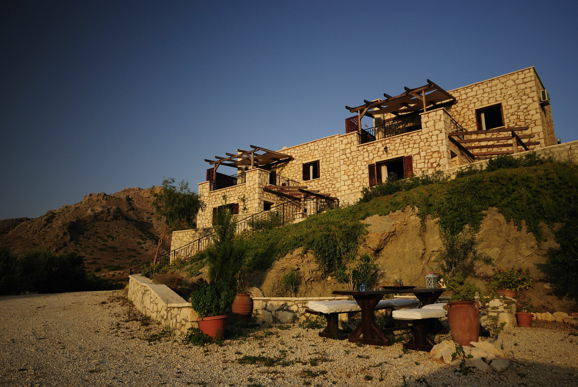 Ville Du Soleil - Exclusive Homes With Rustic Charm And Sensational Views Of The Mediterranean Sea มากรีเยียลอส ภายนอก รูปภาพ