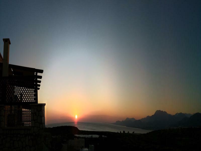 Ville Du Soleil - Exclusive Homes With Rustic Charm And Sensational Views Of The Mediterranean Sea มากรีเยียลอส ภายนอก รูปภาพ