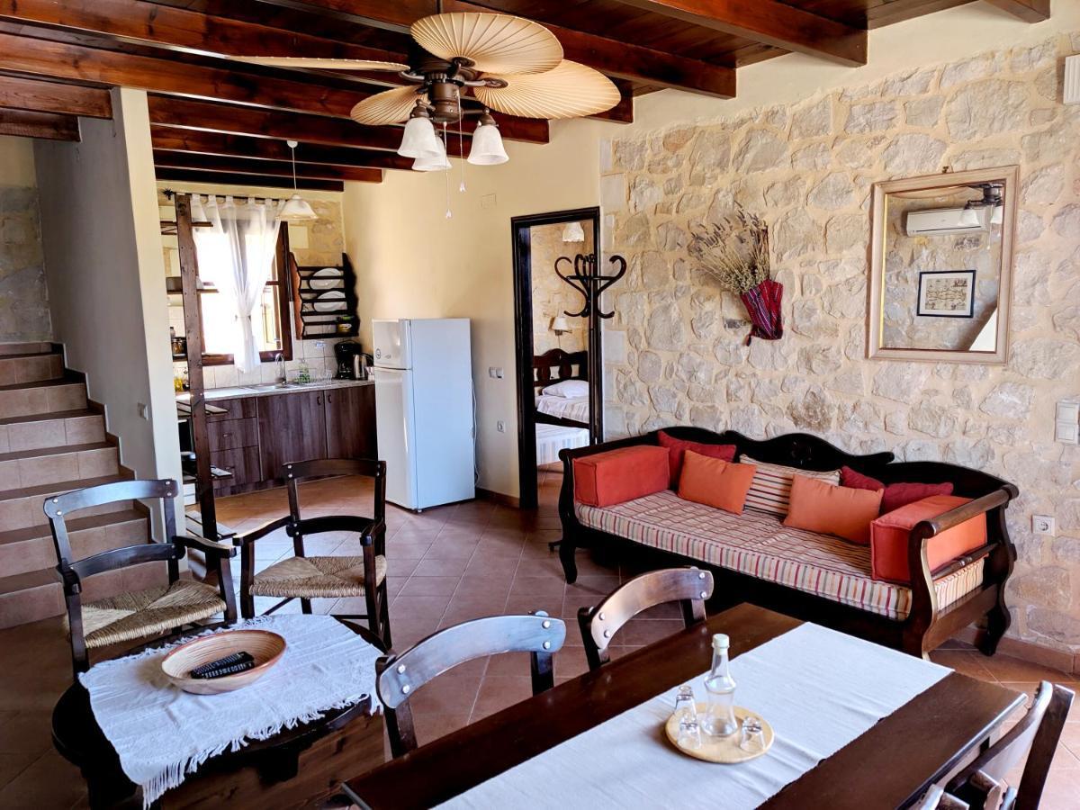 Ville Du Soleil - Exclusive Homes With Rustic Charm And Sensational Views Of The Mediterranean Sea มากรีเยียลอส ภายนอก รูปภาพ